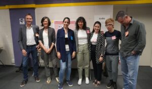 Group photo at the RECONSTRUCT hub kick-off